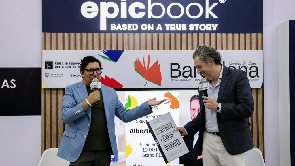 Presentación editorial de Alberto Gómez en la FIL Guadalajara 2025.